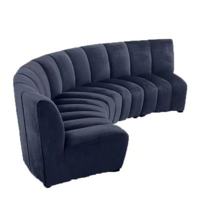 Nowoczesny salon Granatowa aksamitna sofa Hotel Lobby Curve Arc Aksamitna sofa