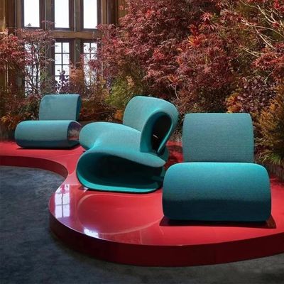 Nowoczesne kreatywne meble w lobby hotelu recepcja taras sofa i krzesło