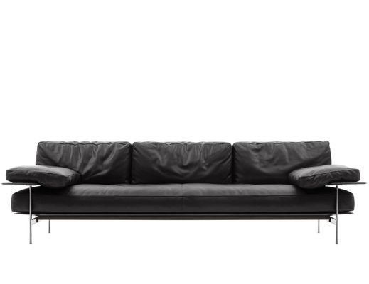 Lekka, luksusowa, minimalistyczna, czarna, wieloosobowa, skórzana sofa z metalową ramą
